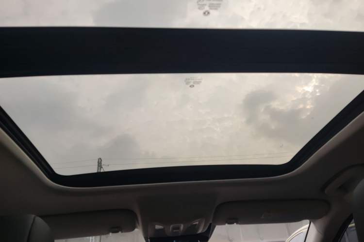 Used Dongfeng Aeolus Yixuan MAX 2023 1.5T Super-Powered Dad Edition Headliner