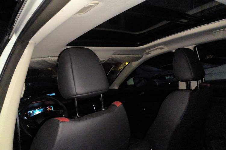 Used Dongfeng Aeolus Yixuan MAX 2023 1.5T Super-Powered Dad Edition Headliner