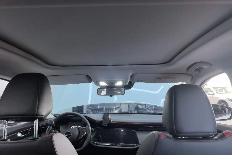 Used Dongfeng Aeolus Yixuan MAX 2023 1.5T Super-Powered Dad Edition Headliner