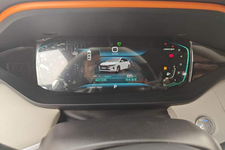 Used Dongfeng Aeolus Yixuan MAX 2023 1.5T Super Cool Trendy Dad Edition Instrument Cluster