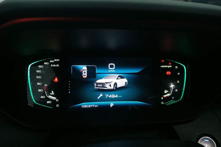 Used Dongfeng Aeolus Yixuan MAX 2023 1.5T Super-Powered Dad Edition Instrument Cluster