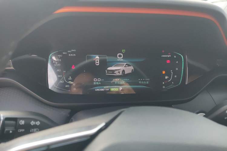 Used Dongfeng Aeolus Yixuan MAX 2023 1.5T Ultra-Stylish Trendsetting Dad Edition Instrument Cluster