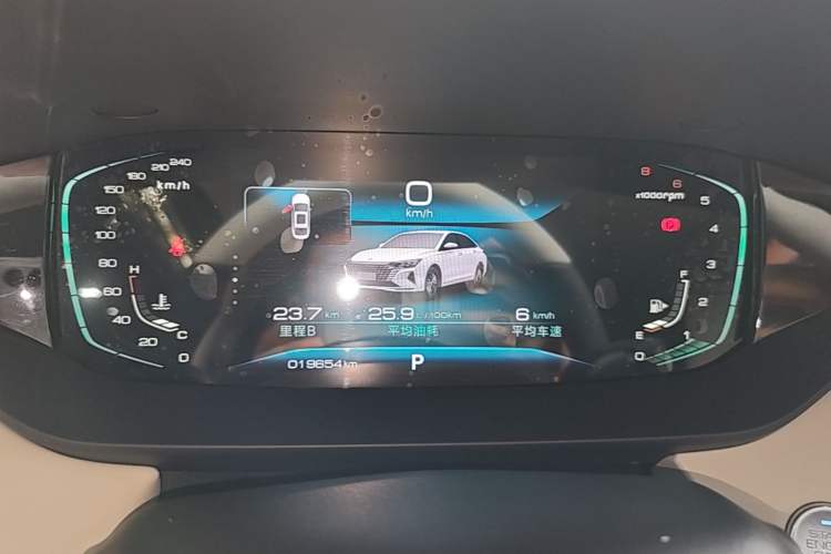 Used Dongfeng Aeolus Yixuan MAX 2023 1.5T Super Cool Trendy Dad Edition Instrument Cluster