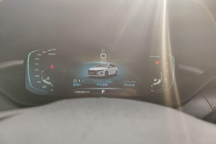Used Dongfeng Aeolus Yixuan MAX 2023 1.5T Ultra-Stylish Trendsetting Dad Edition Instrument Cluster