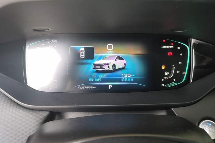 Used Dongfeng Aeolus Yixuan MAX 2023 1.5T Super-Powered Dad Edition Instrument Cluster