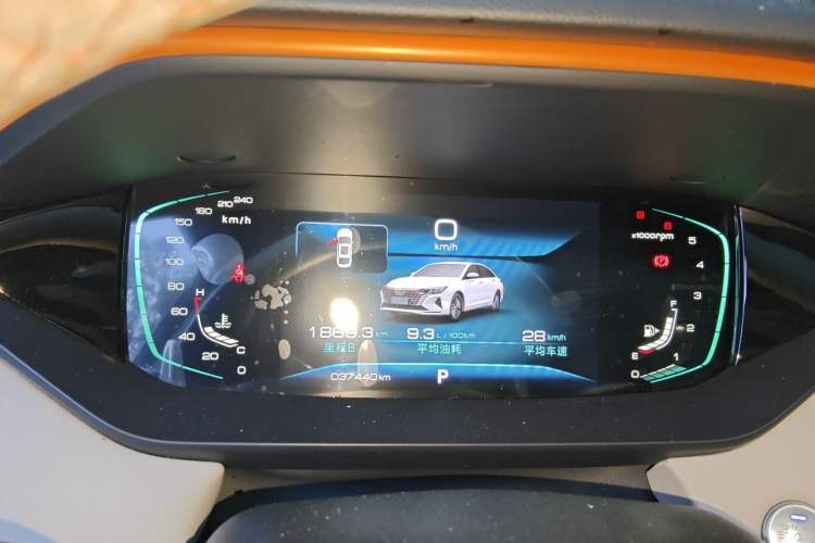 Used Dongfeng Aeolus Yixuan MAX 2023 1.5T Super Cool Trendy Dad Edition Instrument Cluster