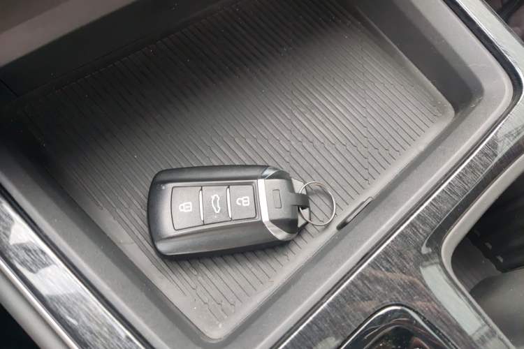 Used Dongfeng Aeolus Yixuan MAX 2023 1.5T Super-Powered Dad Edition Interior 1