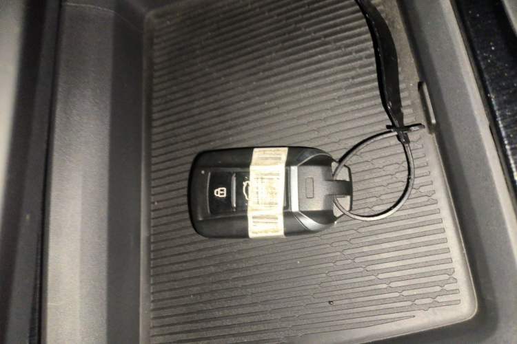 Used Dongfeng Aeolus Yixuan MAX 2023 1.5T Super-Powered Dad Edition Interior 1