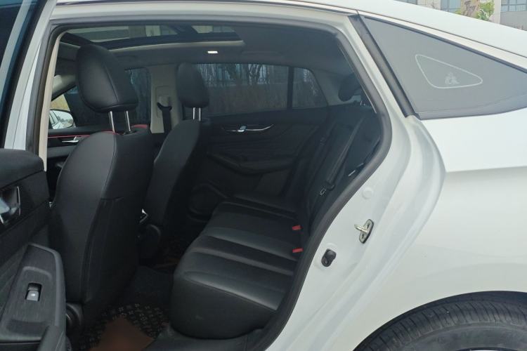 Used Dongfeng Aeolus Yixuan MAX 2023 1.5T Xingchi Edition Interior 2