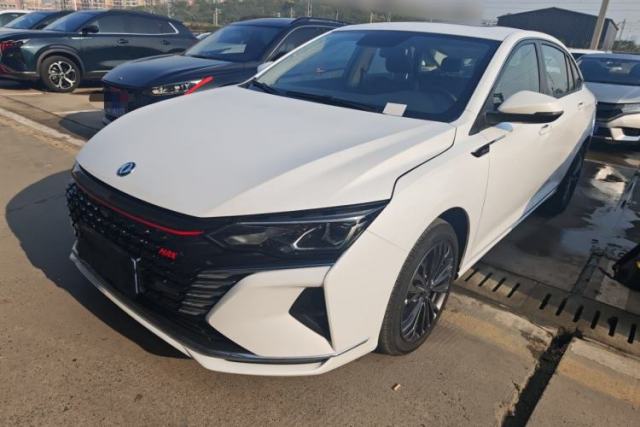 Used Dongfeng Aeolus Yixuan MAX 2023 1.5T Super-Powered Dad Edition