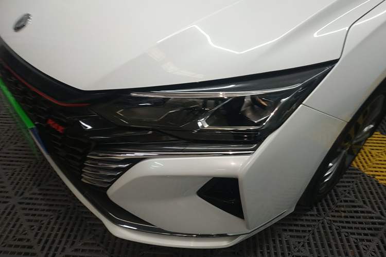 Used Dongfeng Aeolus Yixuan MAX 2023 1.5T Super-Powered Dad Edition Left Front Headlight