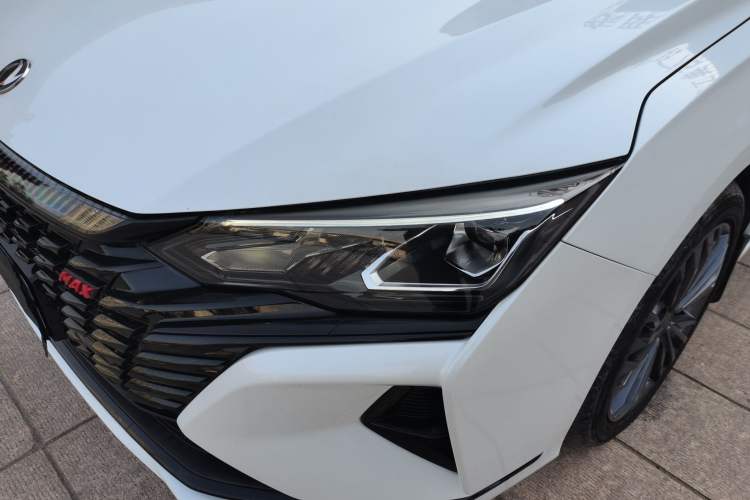 Used Dongfeng Aeolus Yixuan MAX 2023 1.5T Super Cool Trendy Dad Edition Left Front Headlight