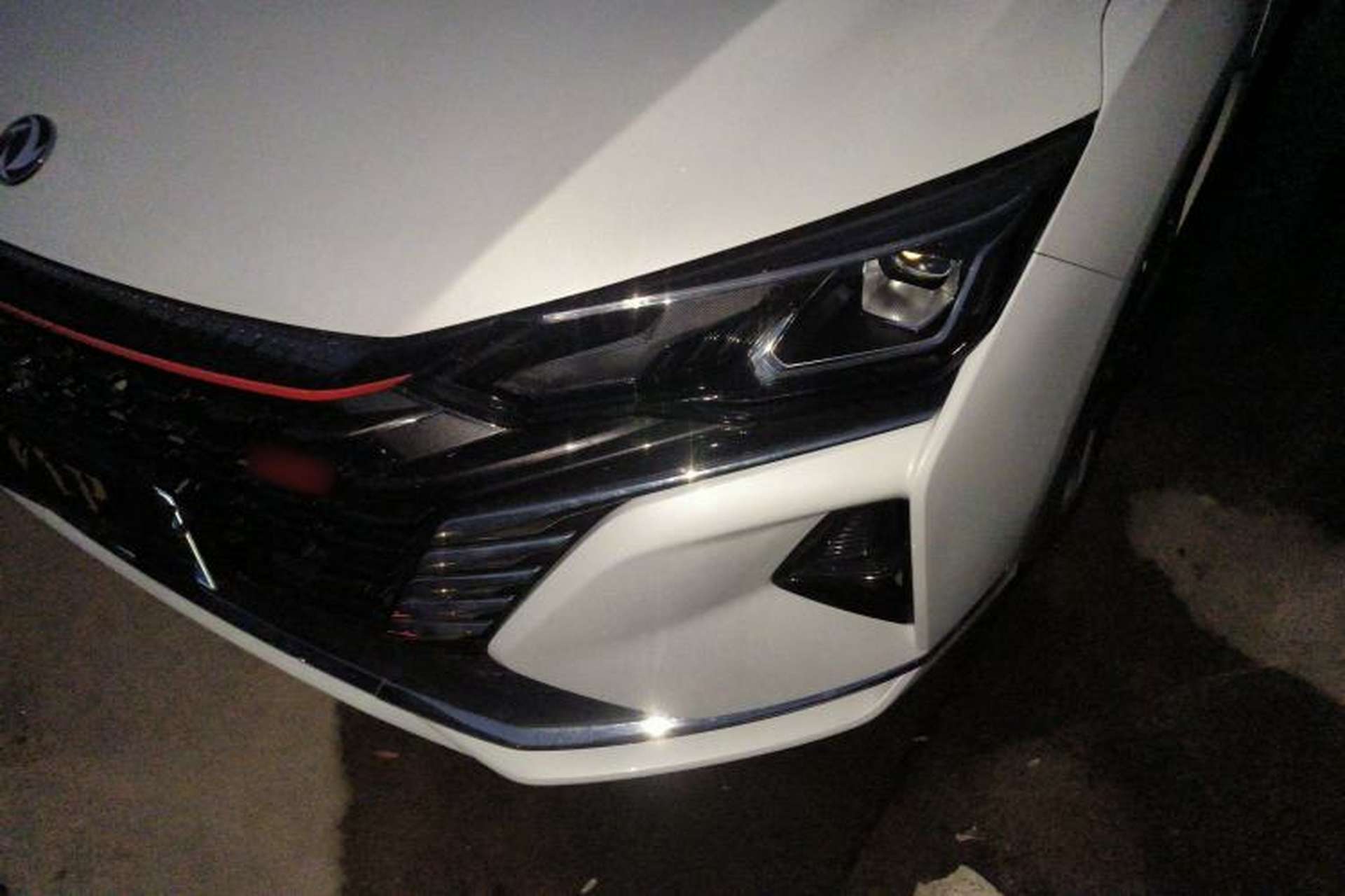 Used Dongfeng Aeolus Yixuan MAX 2023 1.5T Super-Powered Dad Edition Left Front Headlight