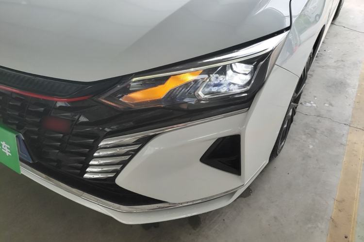 Used Dongfeng Aeolus Yixuan MAX 2023 1.5T Super-Powered Dad Edition Left Front Headlight