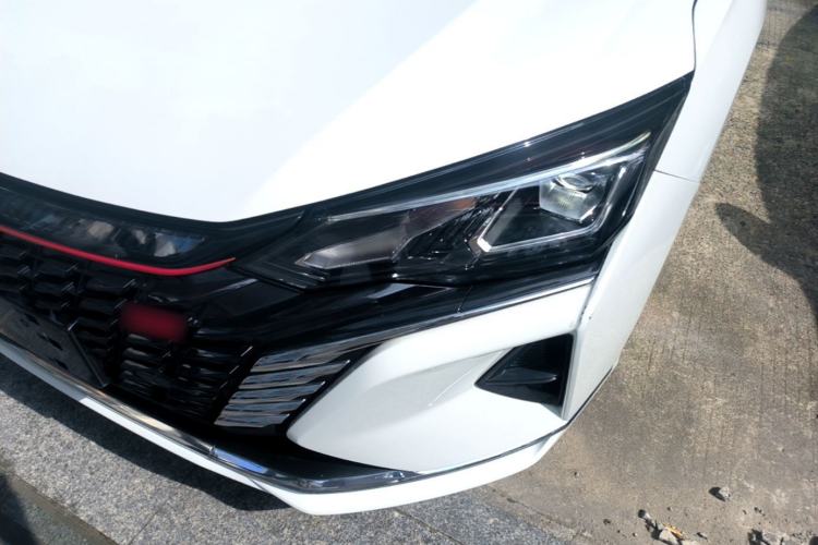 Used Dongfeng Aeolus Yixuan MAX 2023 1.5T Super-Powered Dad Edition Left Front Headlight