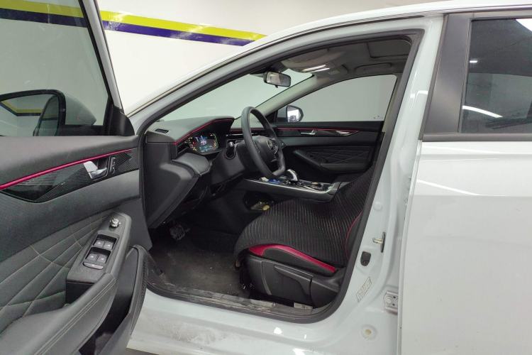 Used Dongfeng Aeolus Yixuan MAX 2023 1.5T Super-Powered Dad Edition Left Front Seat