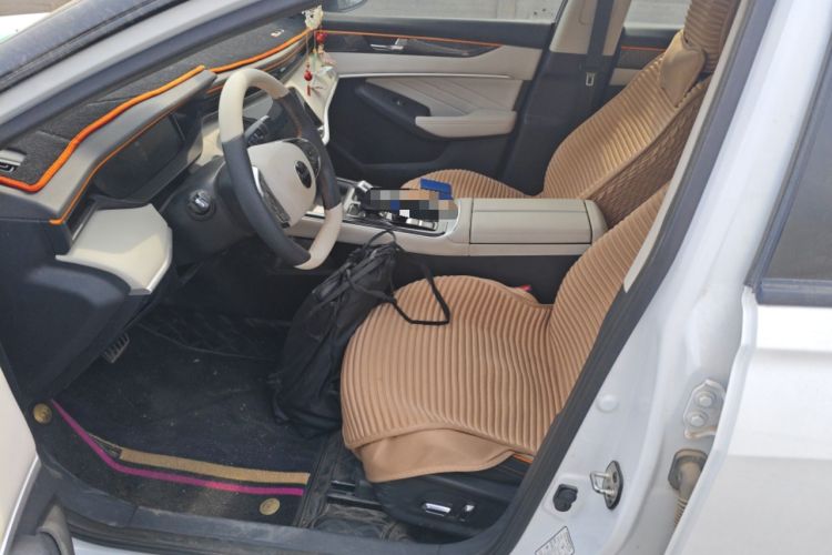 Used Dongfeng Aeolus Yixuan MAX 2023 1.5T Super Cool Trendy Dad Edition Left Front Seat