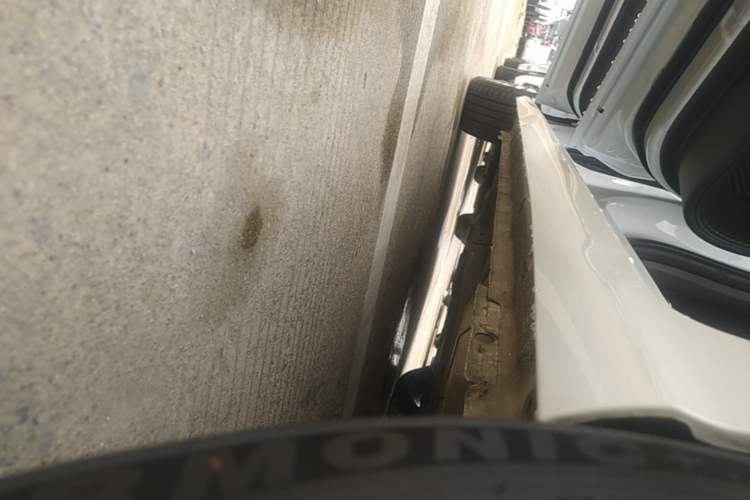 Used Dongfeng Aeolus Yixuan MAX 2023 1.5T Super-Powered Dad Edition Left Side Sill