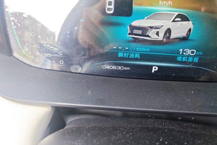 Used Dongfeng Aeolus Yixuan MAX 2023 1.5T Super Cool Trendy Dad Edition Odometer Close Up