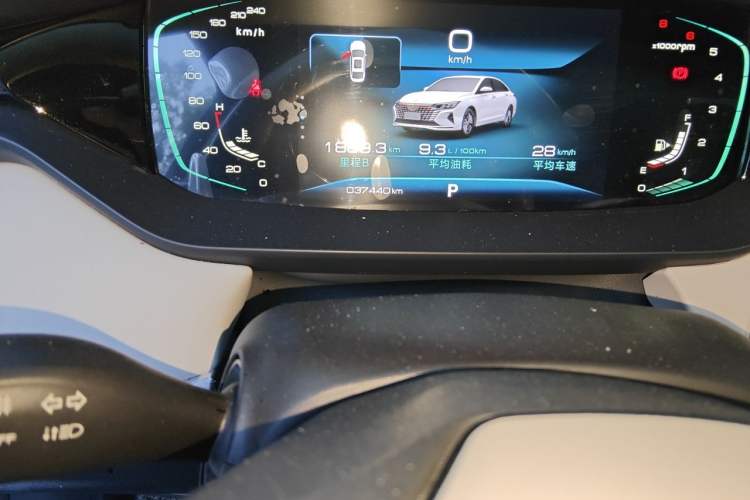 Used Dongfeng Aeolus Yixuan MAX 2023 1.5T Super Cool Trendy Dad Edition Odometer Close Up