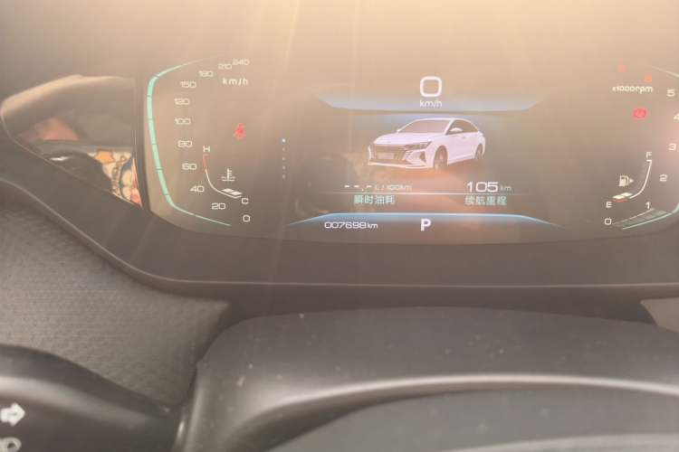 Used Dongfeng Aeolus Yixuan MAX 2023 1.5T Ultra-Stylish Trendsetting Dad Edition Odometer Close Up