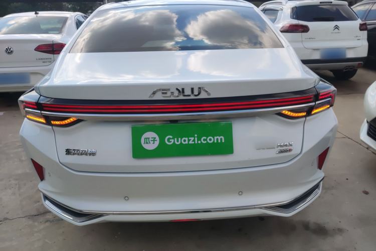 Used Dongfeng Aeolus Yixuan MAX 2023 1.5T Ultra-Stylish Trendsetting Dad Edition Rear