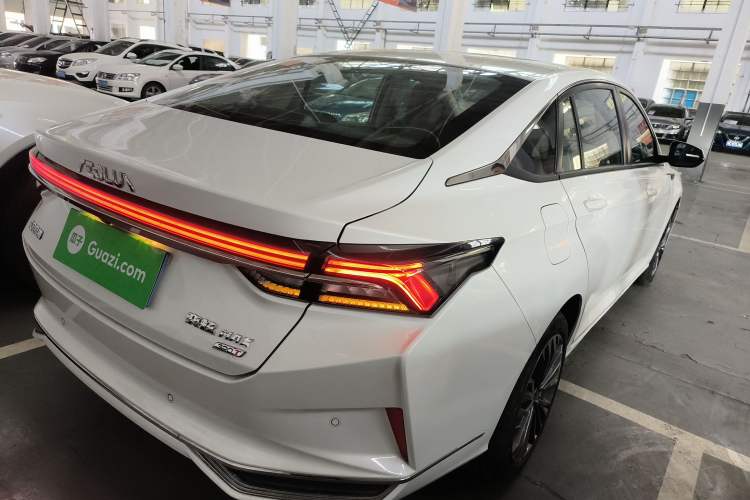 Used Dongfeng Aeolus Yixuan MAX 2023 1.5T Super-Powered Dad Edition Rear Right 45 Deg