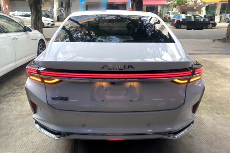 Used Dongfeng Aeolus Yixuan MAX 2023 1.5T Super-Powered Dad Edition Rear