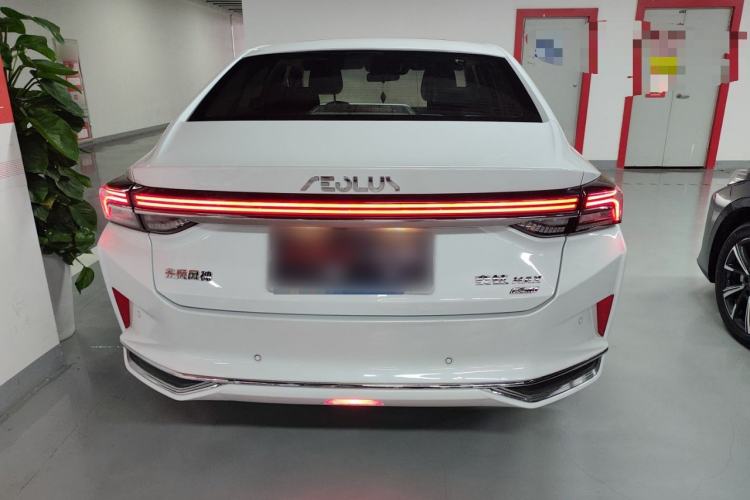Used Dongfeng Aeolus Yixuan MAX 2023 1.5T Super-Powered Dad Edition Rear