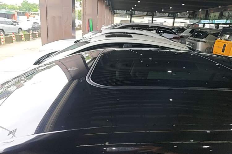 Used Dongfeng Aeolus Yixuan MAX 2023 1.5T Super Cool Trendy Dad Edition Roof