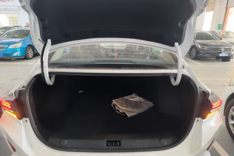Used Dongfeng Aeolus Yixuan MAX 2023 1.5T Super-Powered Dad Edition Trunk