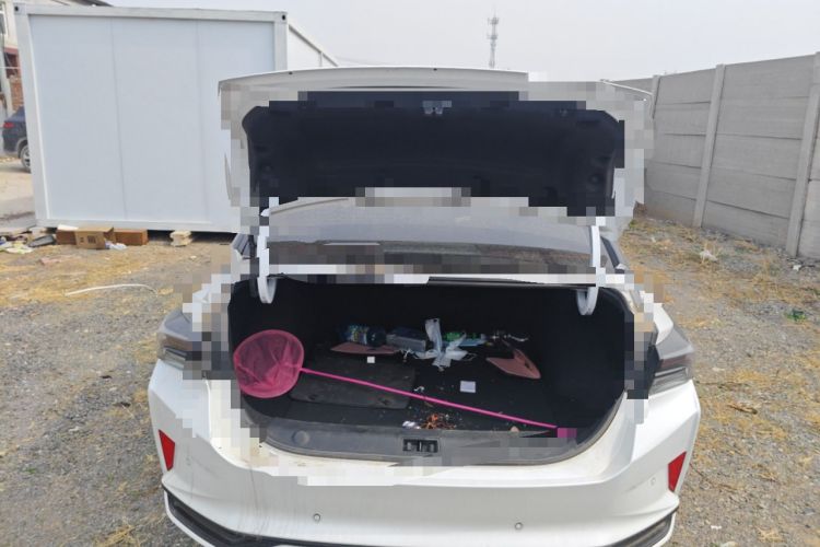 Used Dongfeng Aeolus Yixuan MAX 2023 1.5T Super Cool Trendy Dad Edition Trunk