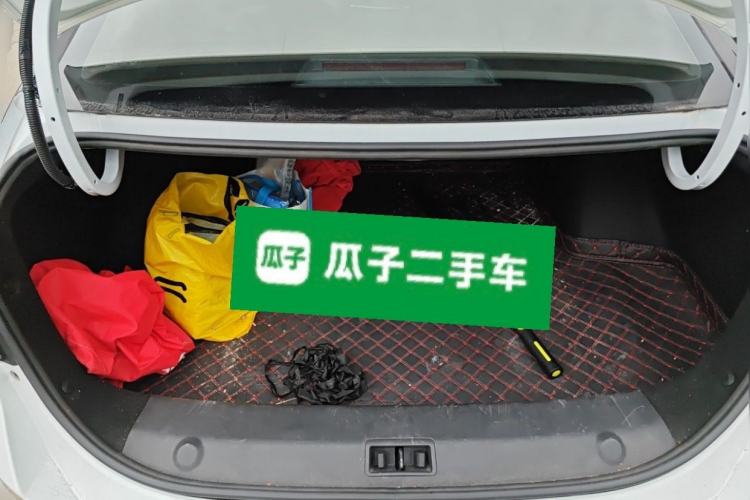 Used Dongfeng Aeolus Yixuan MAX 2023 1.5T Super Cool Trendy Dad Edition Trunk