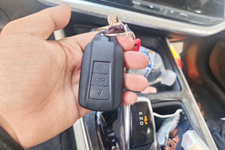 Used Dongfeng Aeolus Yixuan MAX 2023 1.5T Super Cool Trendy Dad Edition Vehicle Key