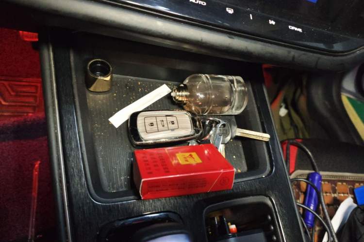 Used Dongfeng Aeolus Yixuan MAX 2023 1.5T Xingchi Edition Vehicle Key