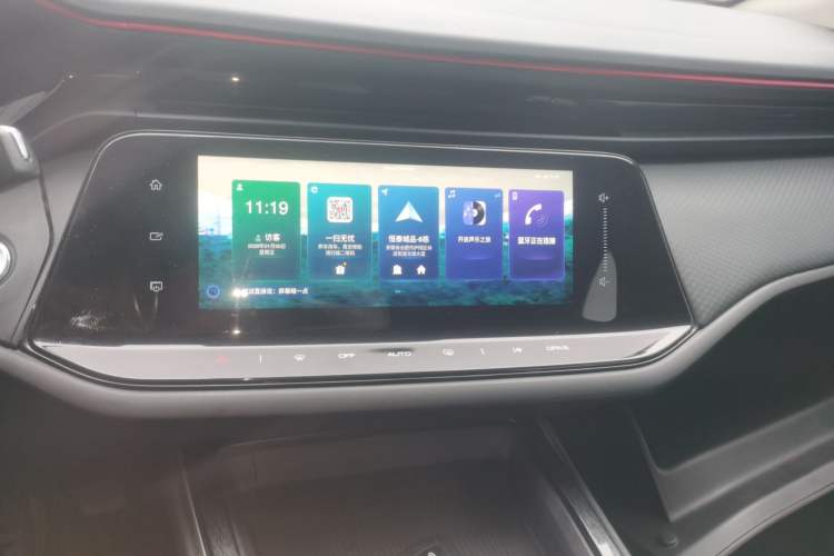 Used Dongfeng Aeolus Yixuan MAX 2024 1.5T Luxury Edition Audio And AC Panel