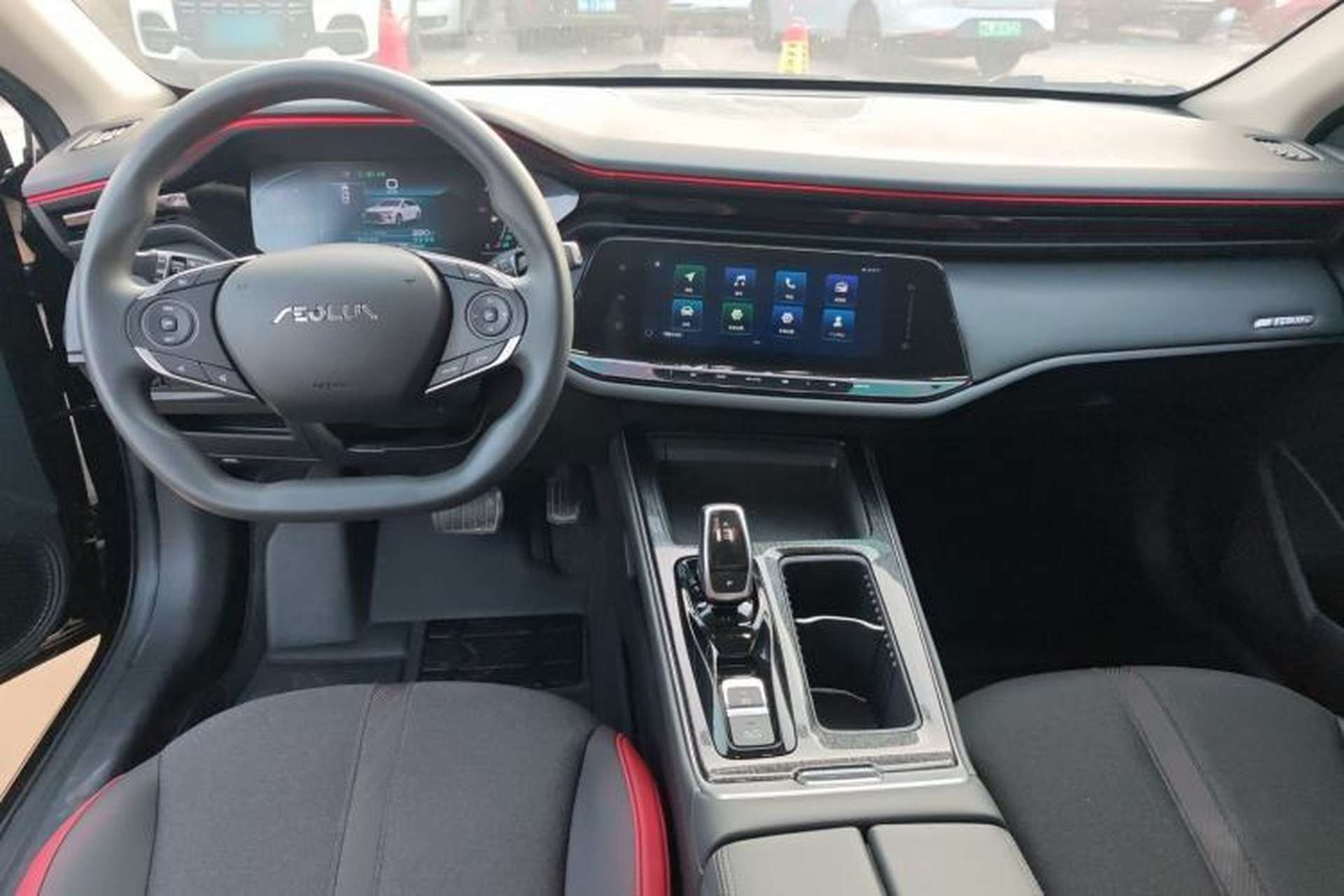 Used Dongfeng Aeolus Yixuan MAX 2024 1.5T Luxury Edition Center Console