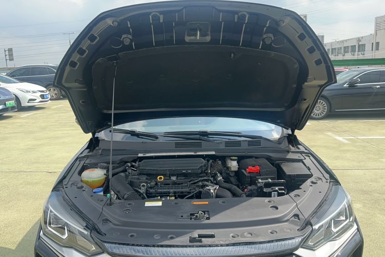 Used Dongfeng Aeolus Yixuan MAX 2024 1.5T Luxury Edition Engine Bay