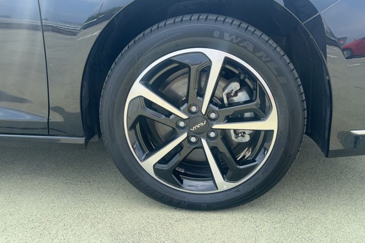 Used Dongfeng Aeolus Yixuan MAX 2024 1.5T Luxury Edition Exterior 3
