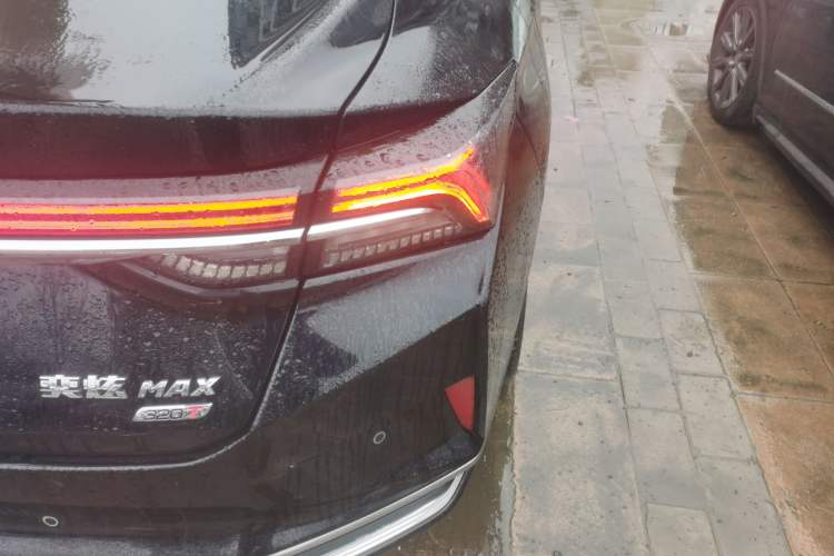 Used Dongfeng Aeolus Yixuan MAX 2024 1.5T Luxury Edition Exterior 6