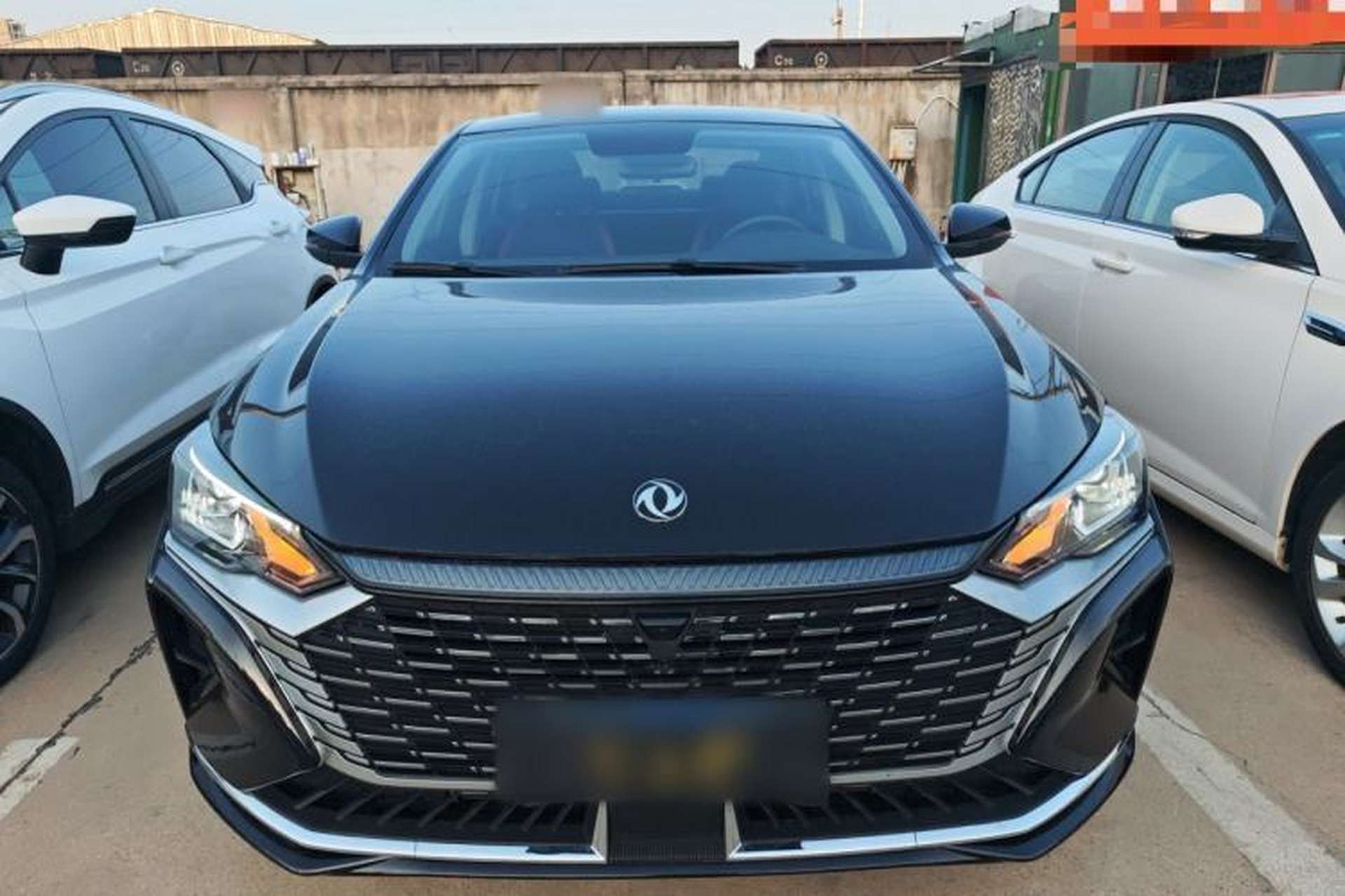 Used Dongfeng Aeolus Yixuan MAX 2024 1.5T Luxury Edition Front