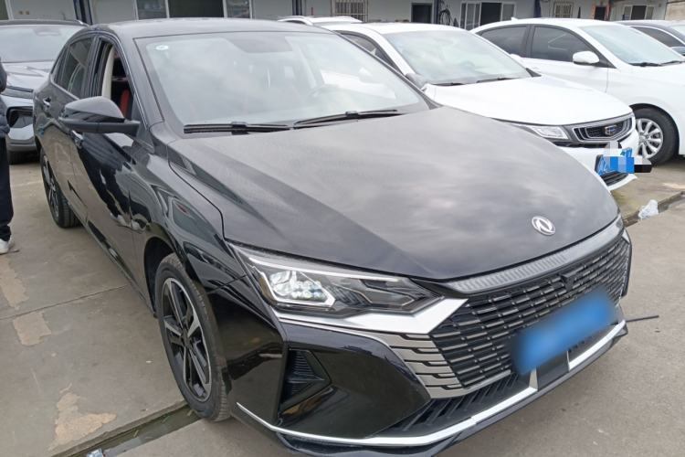 Used Dongfeng Aeolus Yixuan MAX 2024 1.5T Luxury Edition Front Right 45 Deg