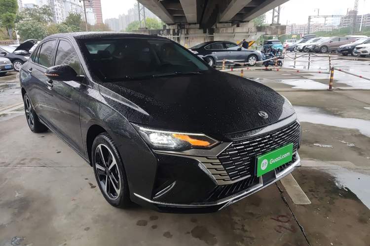 Used Dongfeng Aeolus Yixuan MAX 2024 1.5T Luxury Edition Front Right 45 Deg