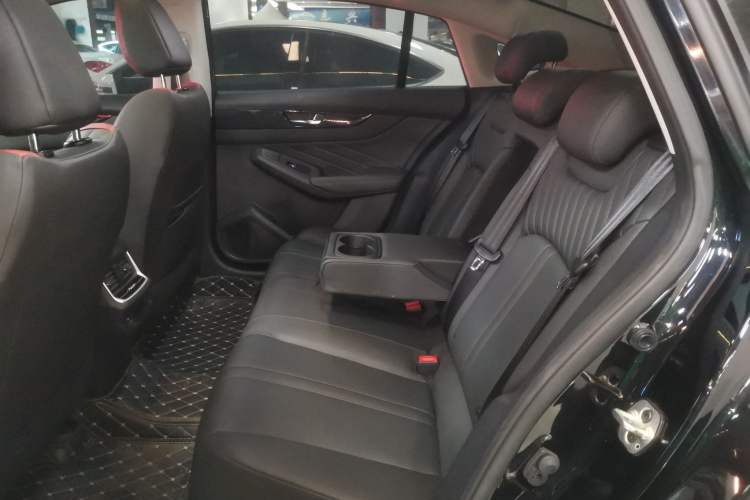 Used Dongfeng Aeolus Yixuan MAX 2024 1.5T Prestige Edition Interior 4