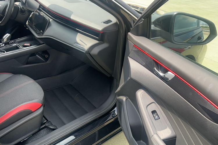 Used Dongfeng Aeolus Yixuan MAX 2024 1.5T Luxury Edition Interior 7