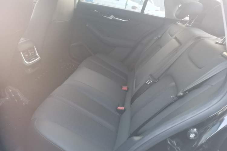 Used Dongfeng Aeolus Yixuan MAX 2024 1.5T Luxury Edition Left Rear Seat