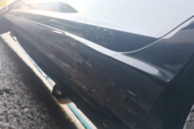 Used Dongfeng Aeolus Yixuan MAX 2024 1.5T Luxury Edition Left Side Sill