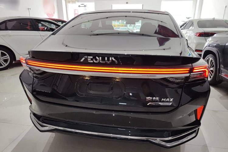 Used Dongfeng Aeolus Yixuan MAX 2024 1.5T Prestige Hybrid Edition Rear