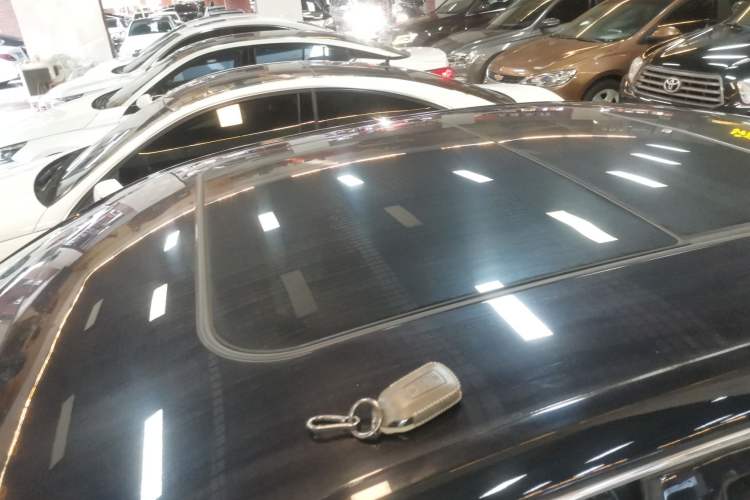 Used Dongfeng Aeolus Yixuan MAX 2024 1.5T Prestige Edition Roof