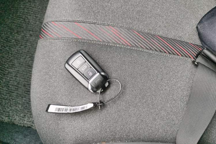 Used Dongfeng Aeolus Yixuan MAX 2024 1.5T Luxury Edition Vehicle Key